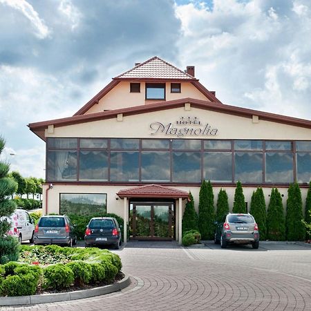 Hotel Magnolia Sitkowka-Nowiny Exterior photo